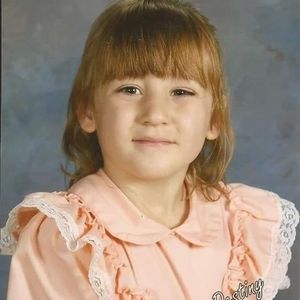 Meet your Posher, Hazel shannon